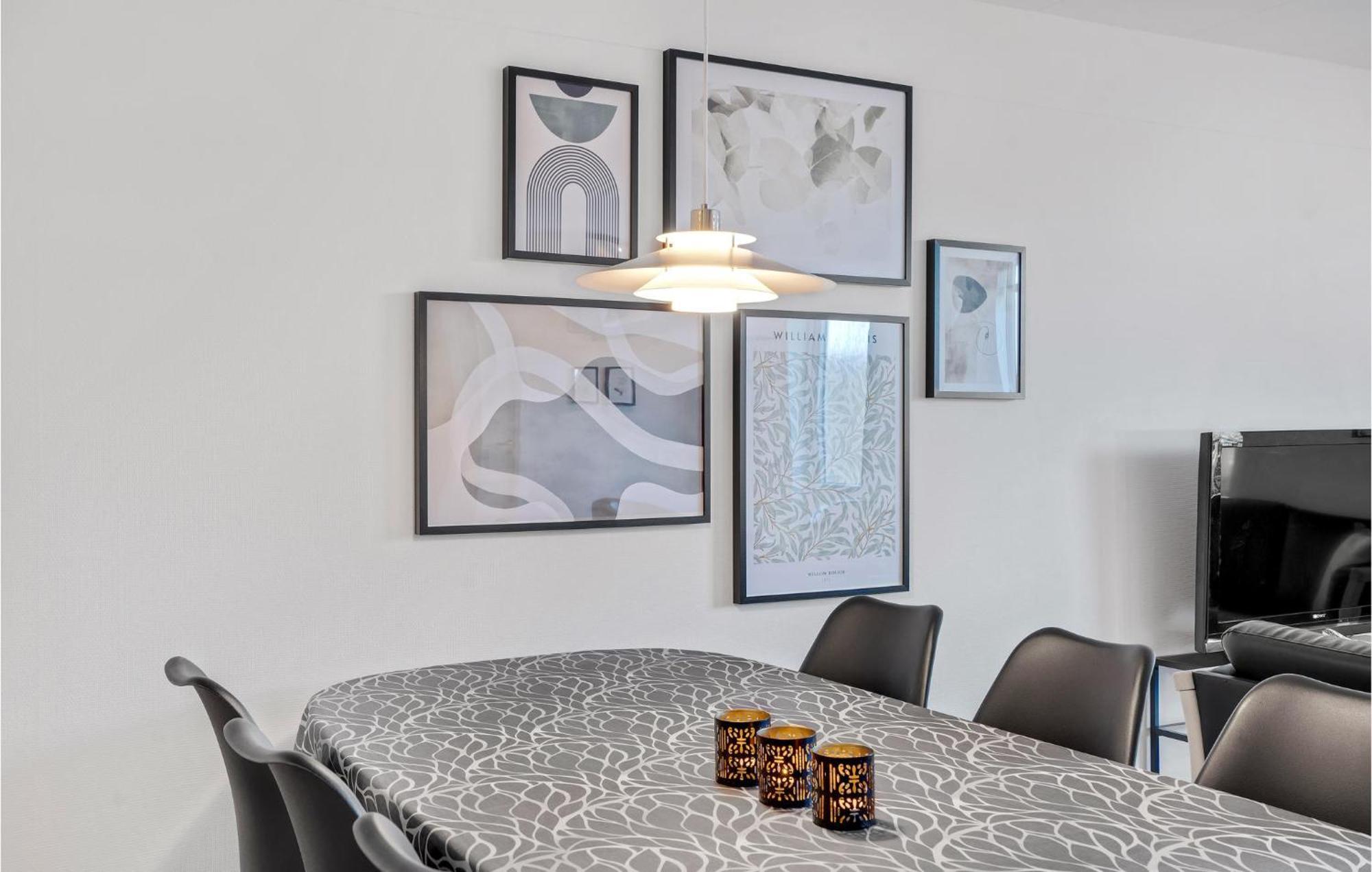 Amazing Home In Hvide Sande With Wifi Bjerregard Luaran gambar