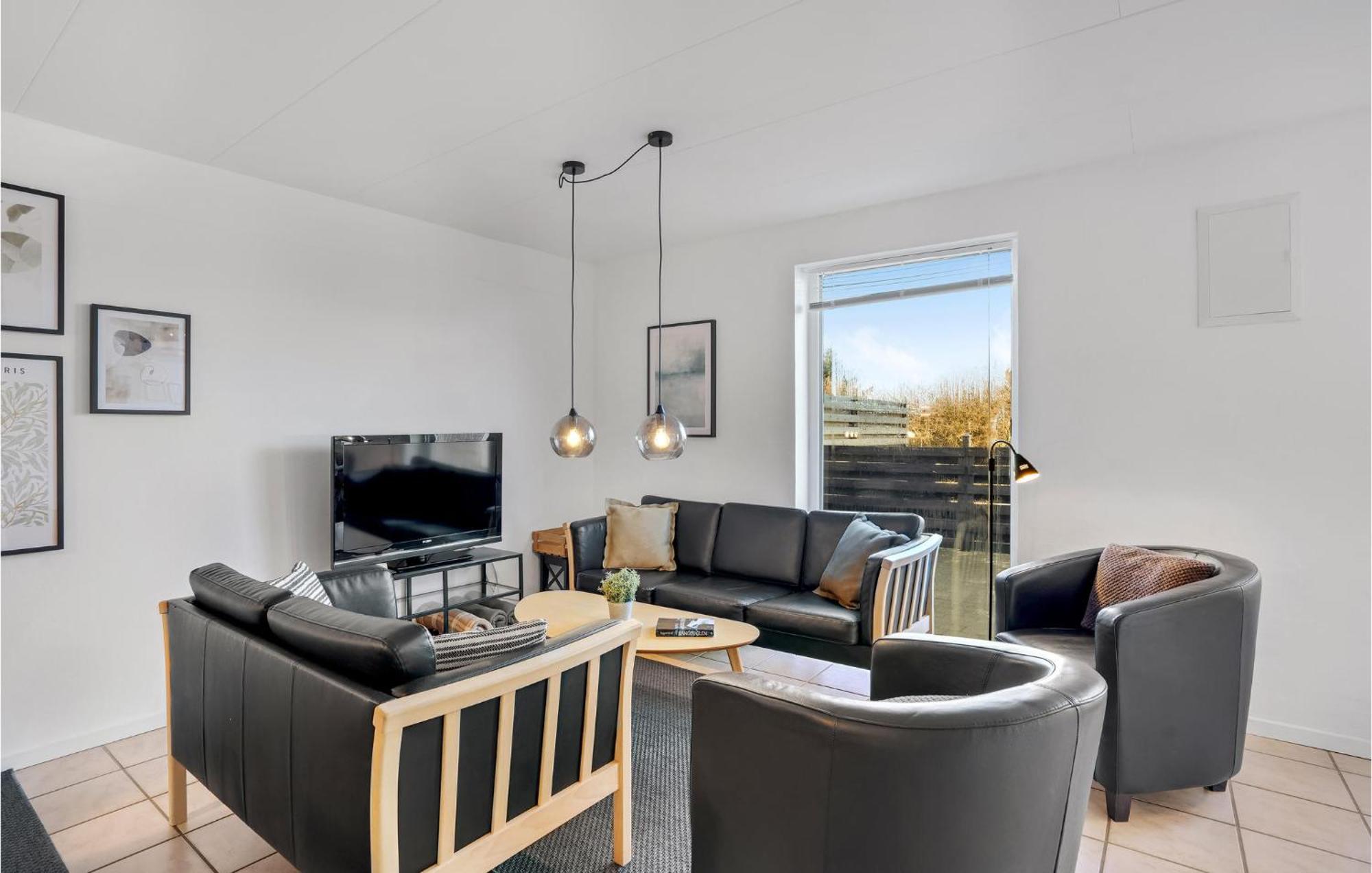 Amazing Home In Hvide Sande With Wifi Bjerregard Luaran gambar