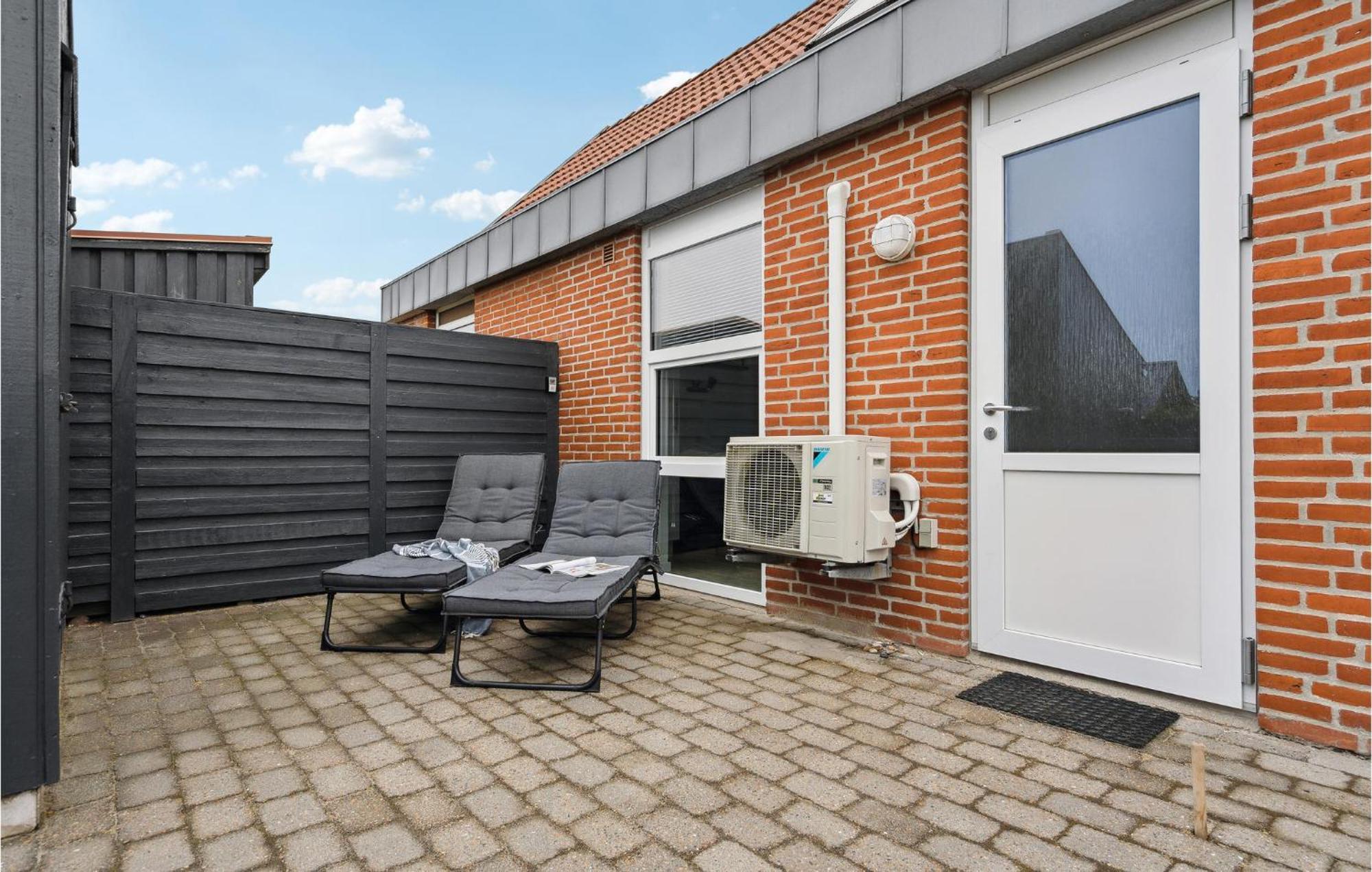Amazing Home In Hvide Sande With Wifi Bjerregard Luaran gambar