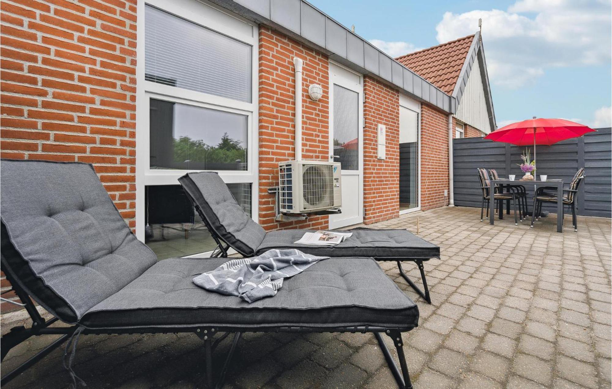 Amazing Home In Hvide Sande With Wifi Bjerregard Luaran gambar