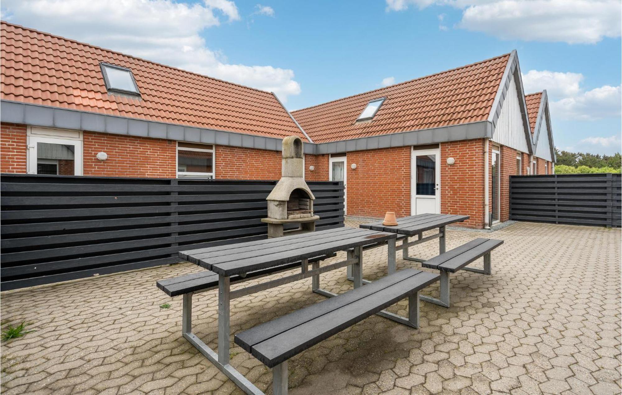 Amazing Home In Hvide Sande With Wifi Bjerregard Luaran gambar